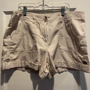 Loft size 12 striped shorts.